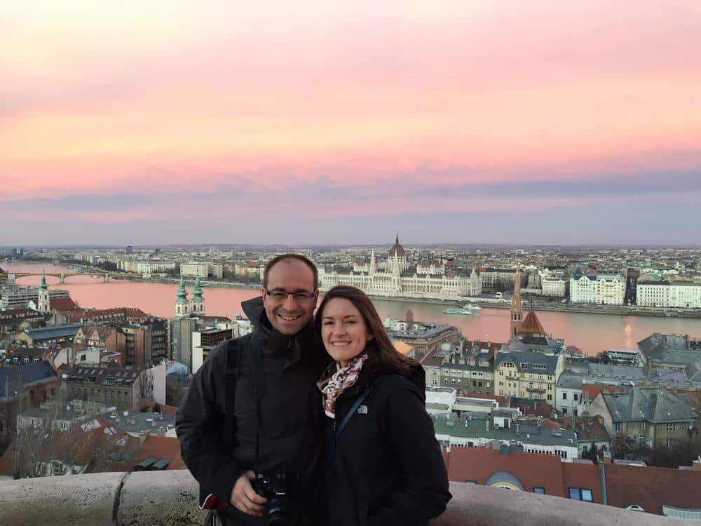 Lillie-pitman-thanos-ntounis-smiling-sunset-city Lillie pitman and thanos ntounis smiling abroad in from of city sunset